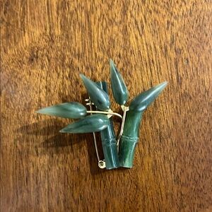 Sweet Vintage Asian Carved Jade Bamboo Brooch